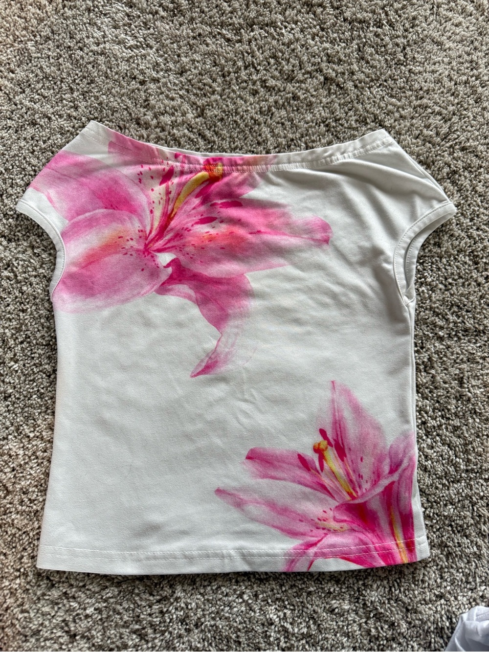 SHEIN Girls White Tee with Pink Lily Floral Print